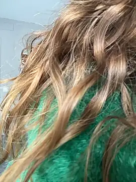 Snapshot of TenderLaGlamor chatting on November 24, 2025, 12:38 pm TenderLaGlamor online show from November 24, 2025, 12:38 pm