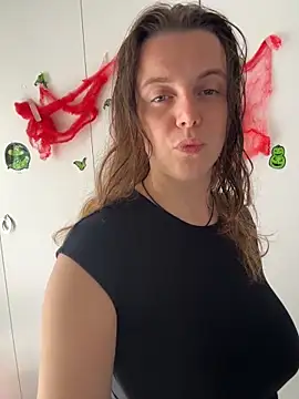 Snapshot of TenderLaGlamor chatting on November 1, 2025, 10:53 am TenderLaGlamor online show from November 1, 2025, 10:53 am