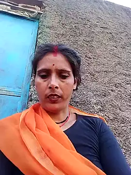 Snapshot of Arti13A chatting on February 22, 2026, 3:42 am Arti13A online show from February 22, 2026, 3:42 am