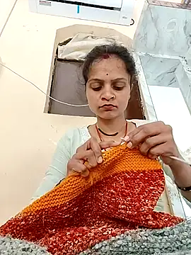 Sonam dhakad online show from December 14, 2025, 8:09 am