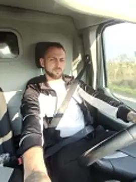 papichulo0099 online show from March 17, 2026, 6:38 am