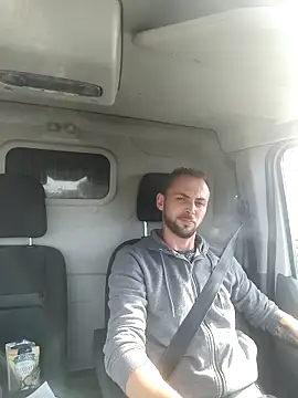 papichulo0099 online show from October 22, 2025, 11:20 am