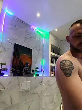 papichulo0099 online show from April 4, 2026, 2:51 am