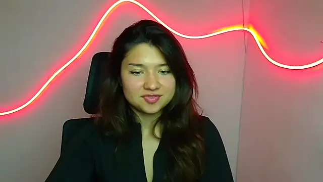 Sandra Curly online show from September 28, 2025, 9:00 pm