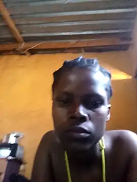 Caramelchick01 online show from October 8, 2025, 7:21 am