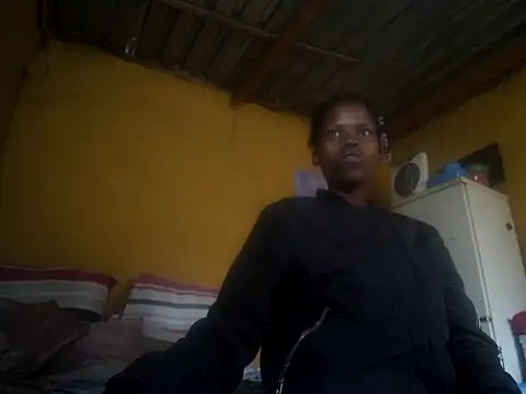 Caramelchick01 online show from September 25, 2025, 7:47 am