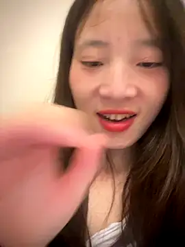 Snapshot of littleqiu chatting on October 1, 2025, 9:29 pm littleqiu online show from October 1, 2025, 9:29 pm