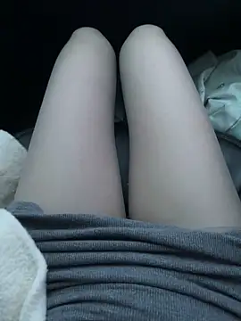 Snapshot of littleqiu chatting on April 10, 2026, 11:28 am littleqiu online show from April 10, 2026, 11:28 am