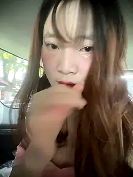 Snapshot of littleqiu chatting on September 13, 2025, 7:19 am littleqiu online show from September 13, 2025, 7:19 am