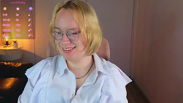 Snapshot of Amanda_Butlerr chatting on June 29, 2026, 10:15 am Amanda Butlerr online show from June 29, 2026, 10:15 am
