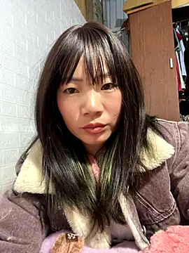 AAANINE22 online show from November 29, 2025, 1:55 pm