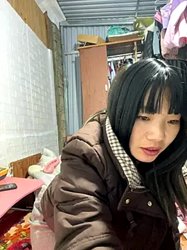 AAANINE22 online show from November 20, 2025, 5:41 am