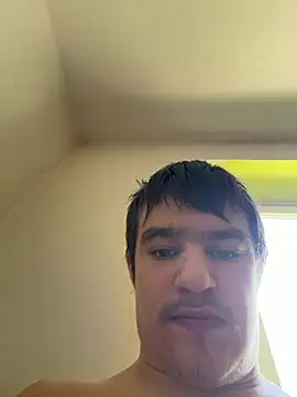 pussyhunter323557 online show from May 3, 2026, 9:36 am