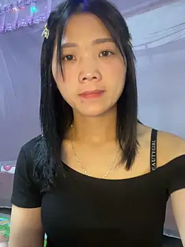 thaoyeuuu online show from September 25, 2025, 8:42 am