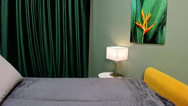 EllenLamb online show from February 5, 2026, 8:10 am