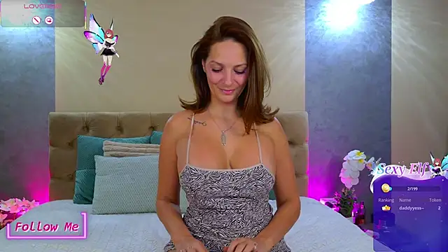 LaraQ online show from January 10, 2026, 5:52 pm