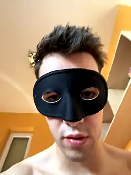 Raveman online show from September 23, 2025, 6:42 am