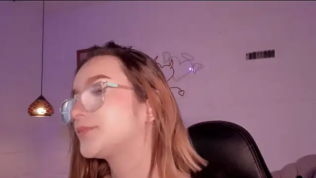 Snapshot of kristal_joi_dl chatting on September 23, 2025, 12:12 pm kristal joi dl online show from September 23, 2025, 12:12 pm