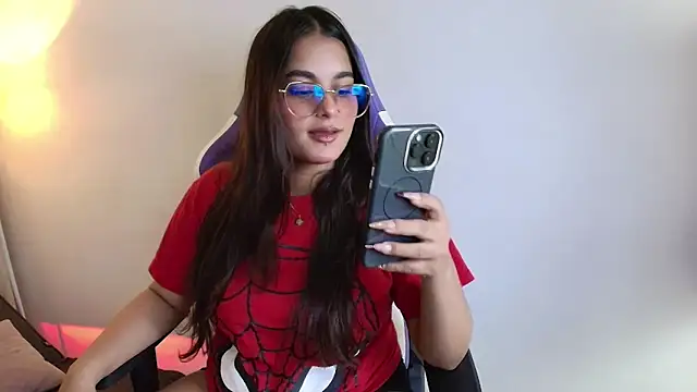 Abby Raschell online show from March 1, 2026, 3:28 am