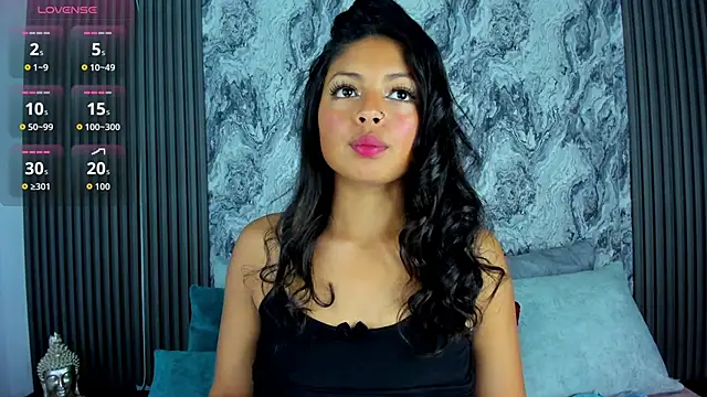 ashleythompson2025 online show from September 10, 2025, 12:37 pm