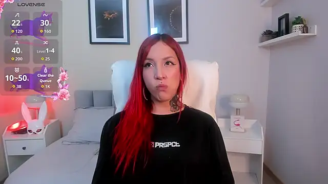 Angel Blck online show from April 14, 2026, 2:33 pm