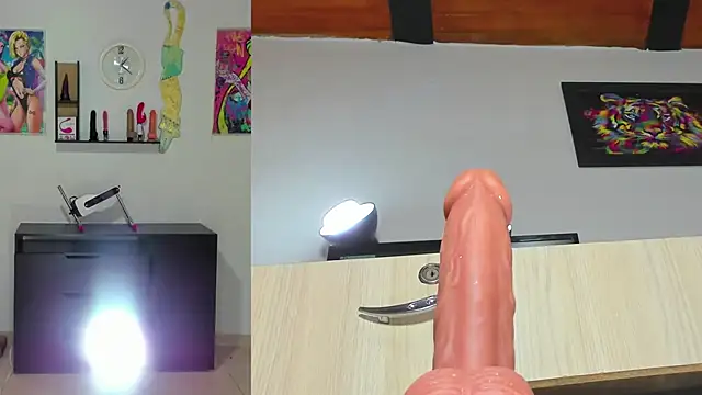 Snapshot of naomy_funny chatting on February 27, 2026, 11:10 am naomy funny online show from February 27, 2026, 11:10 am