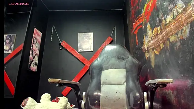 Shantall ks online show from November 30, 2025, 4:02 am