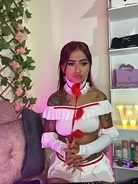 Dirty isabella18 online show from May 22, 2026, 5:55 pm