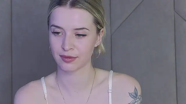 Touch me online show from October 1, 2025, 3:49 pm