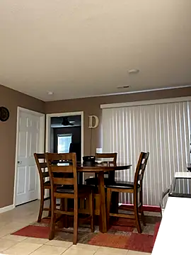 ReShawn24TM online show from November 28, 2025, 1:33 pm