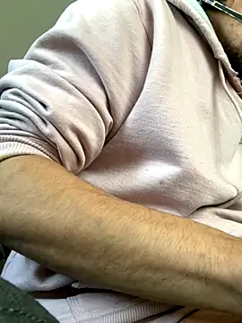 DanBfl online show from October 9, 2025, 7:58 pm