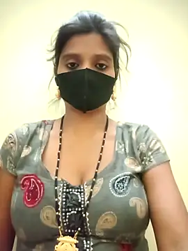 Mohini Josh069 online show from April 17, 2026, 8:11 pm