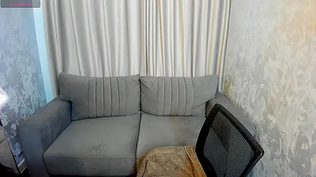 Hella Fabel online show from September 22, 2025, 1:00 am