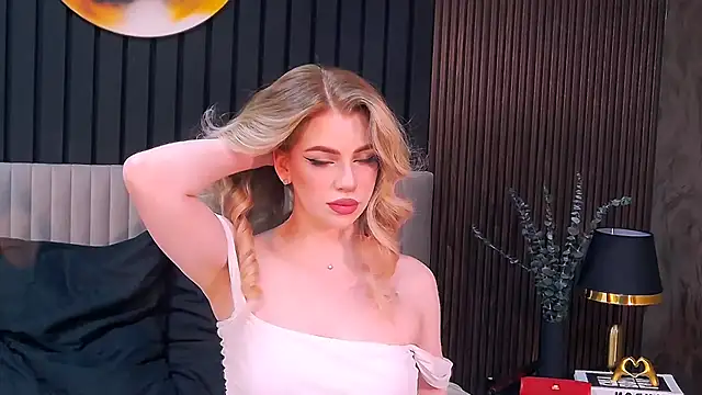 MilanaCeleste online show from February 20, 2026, 10:55 pm