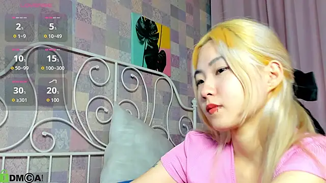 Aisi 18 online show from September 22, 2025, 6:52 am