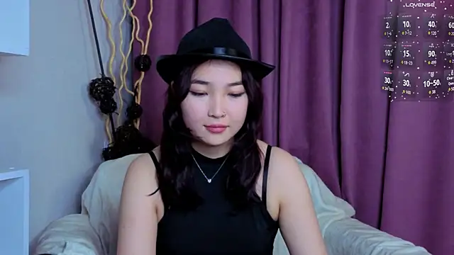 Snapshot of ColettaMejias chatting on November 14, 2025, 8:12 pm ColettaMejias online show from November 14, 2025, 8:12 pm