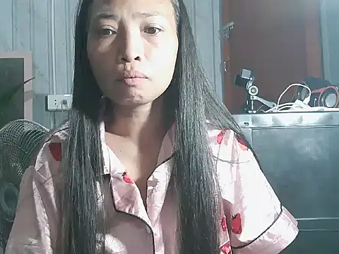 pinayhotii online show from November 16, 2025, 9:19 pm