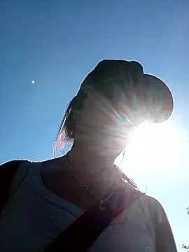 Snapshot of _Helala_ chatting on November 26, 2025, 2:11 am Helala online show from November 26, 2025, 2:11 am