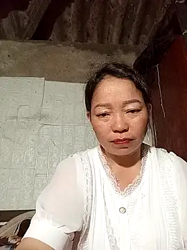 Snapshot of _Helala_ chatting on November 10, 2025, 12:32 pm Helala online show from November 10, 2025, 12:32 pm