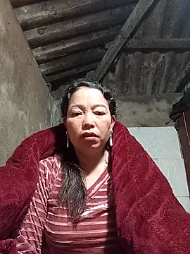 Snapshot of _Helala_ chatting on February 13, 2026, 11:38 pm Helala online show from February 13, 2026, 11:38 pm