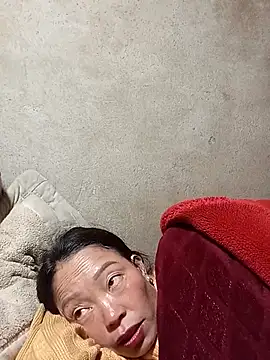 Snapshot of _Helala_ chatting on December 18, 2025, 4:11 pm Helala online show from December 18, 2025, 4:11 pm