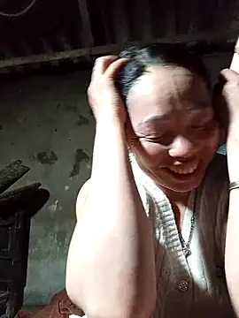 Snapshot of _Helala_ chatting on March 3, 2026, 10:55 am Helala online show from March 3, 2026, 10:55 am