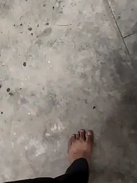 Hot modal online show from October 30, 2025, 5:32 pm