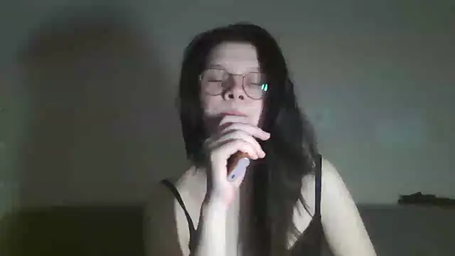 LaVostraDorothy online show from September 11, 2025, 9:15 pm