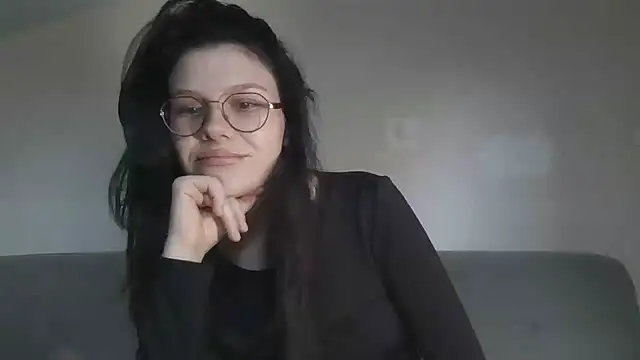 LaVostraDorothy online show from October 2, 2025, 10:18 am