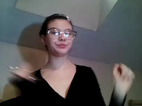 LaVostraDorothy online show from January 18, 2026, 11:46 am