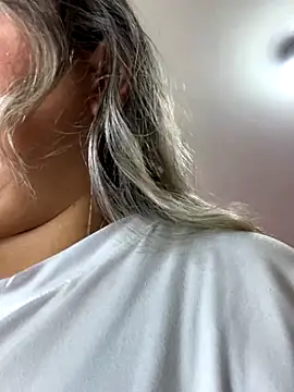 Lucy Milf 474 online show from November 25, 2025, 11:54 am