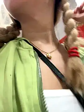 SweetBunnyGF online show from September 24, 2025, 11:10 pm