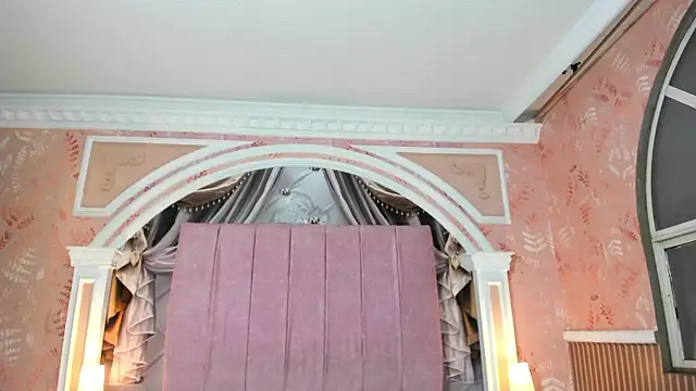 Dani rivass online show from October 7, 2025, 11:22 am