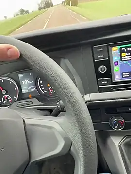 julienCr7 online show from January 9, 2026, 1:51 pm